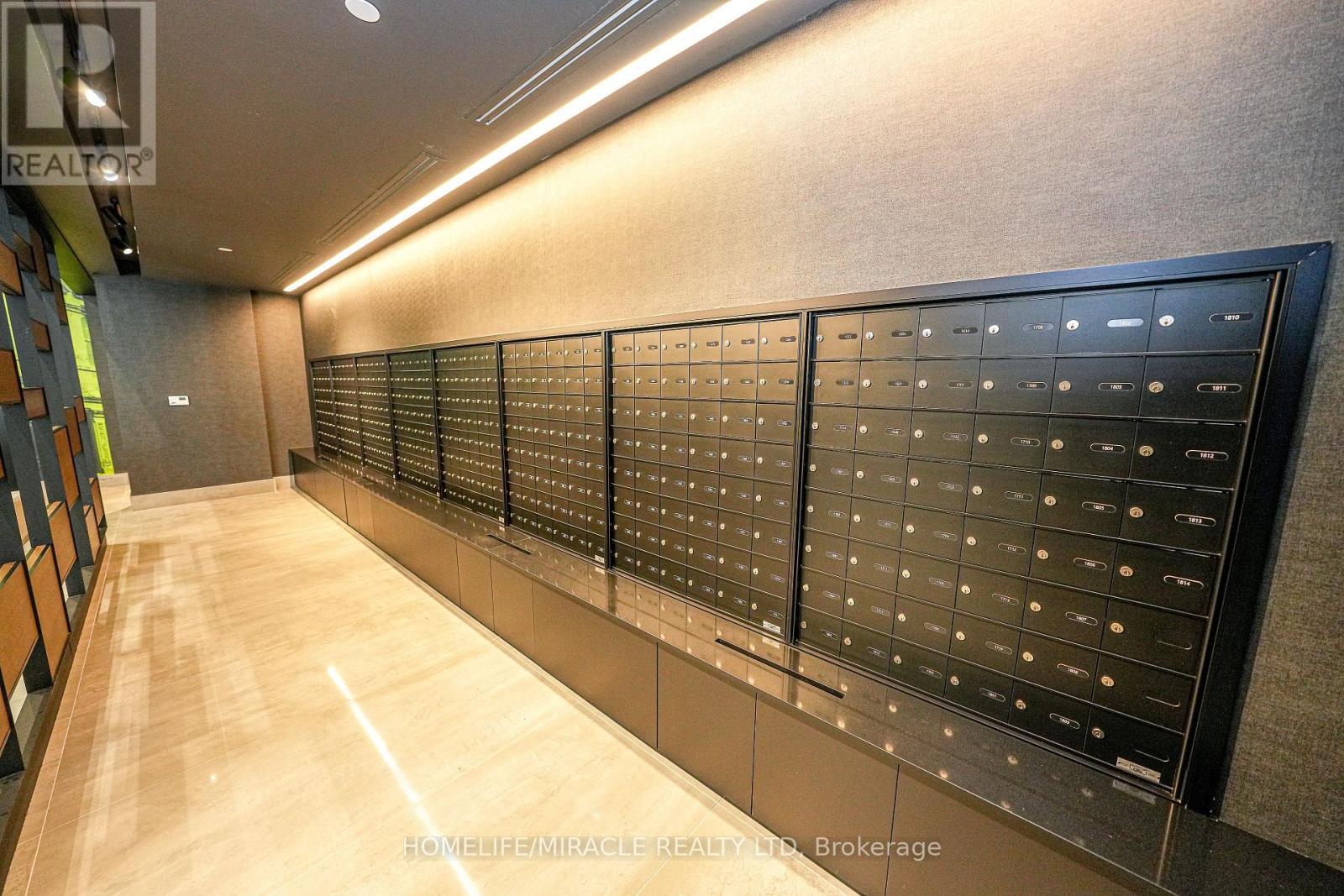 705 - 8119 Birchmount Road, Markham, ON - Indoor Photo Showing Other Room