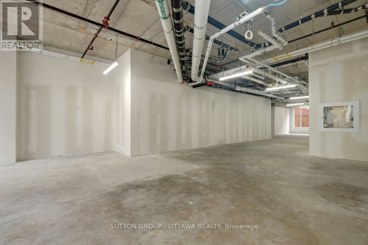 399 Winston Avenue, Ottawa, ON