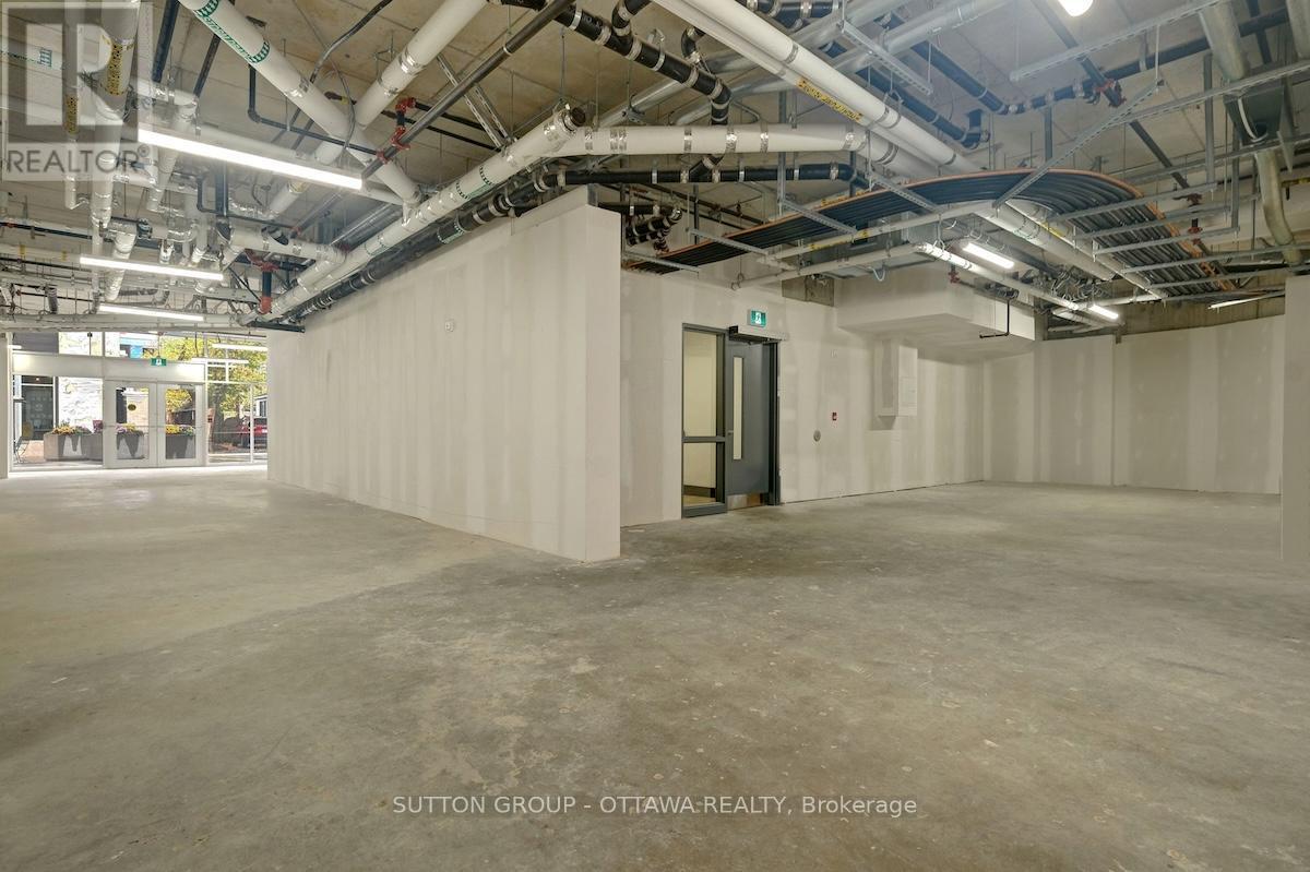 399 Winston Avenue, Ottawa, ON