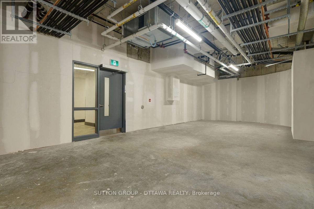 399 Winston Avenue, Ottawa, ON