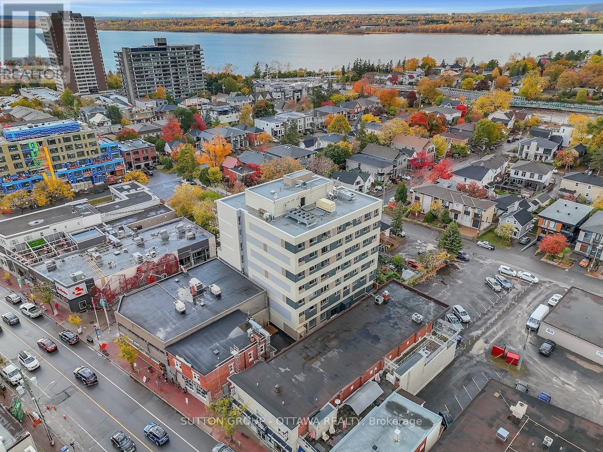 399 Winston Avenue, Ottawa, ON