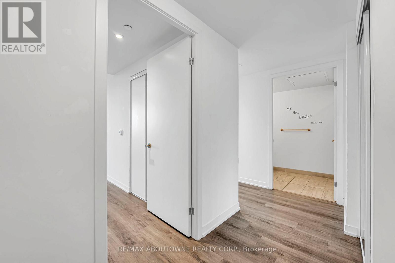 1607 - 138 Downes Street, Toronto, ON - Indoor Photo Showing Other Room