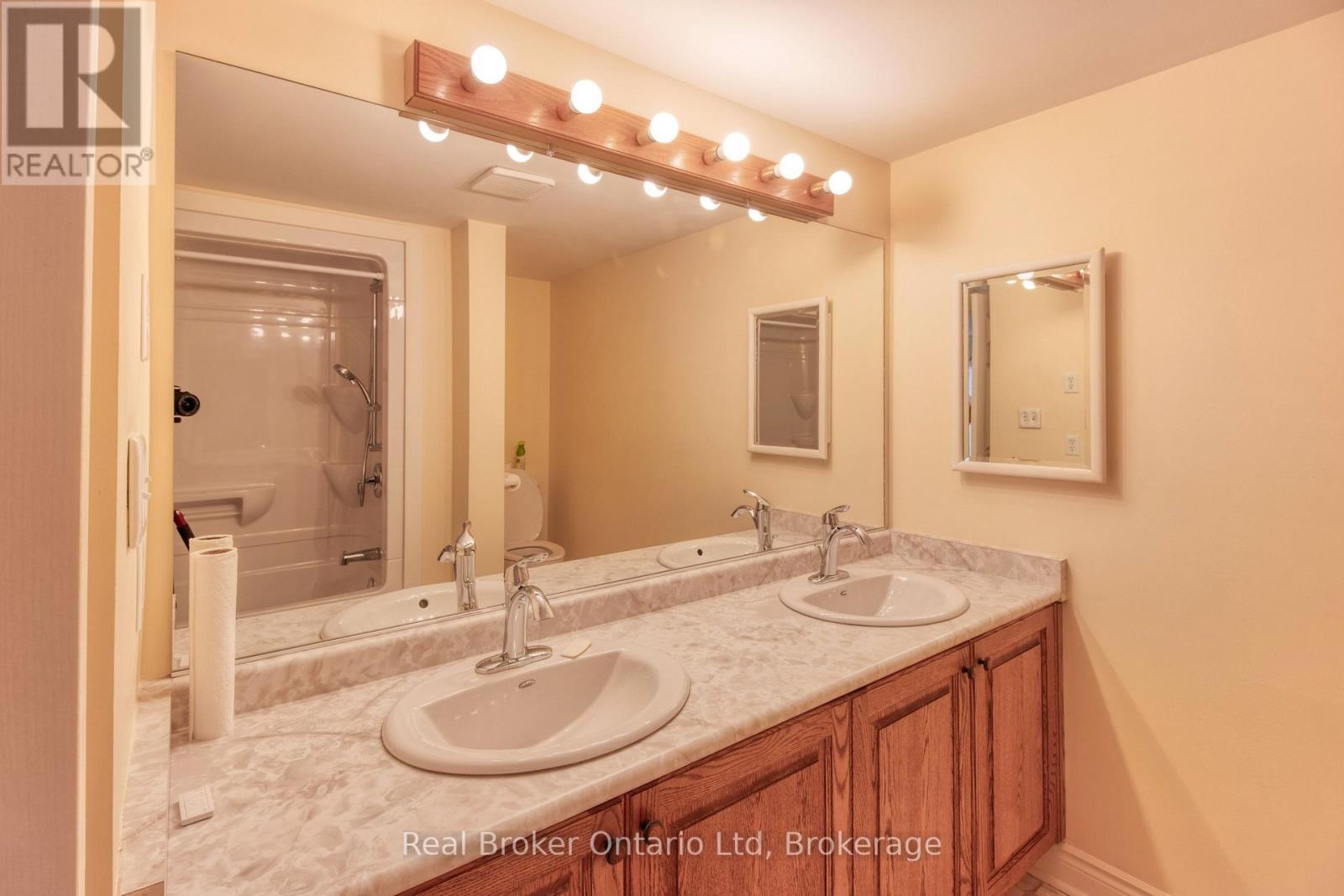 506 - 1455 2Nd Avenue W, Owen Sound, ON - Indoor Photo Showing Bathroom