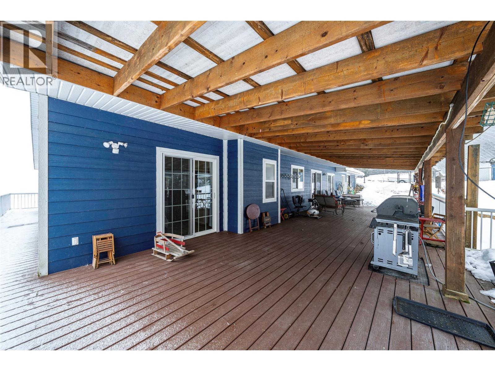 2104 Country Woods Road, Sorrento, BC - Outdoor With Deck Patio Veranda With Exterior