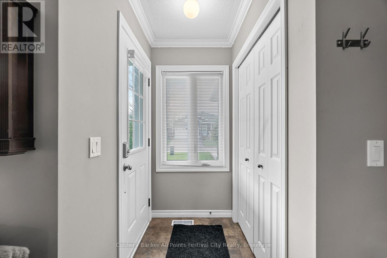 17 Huron Heights Drive, Ashfield-Colborne-Wawanosh (Colborne), ON - Indoor Photo Showing Other Room