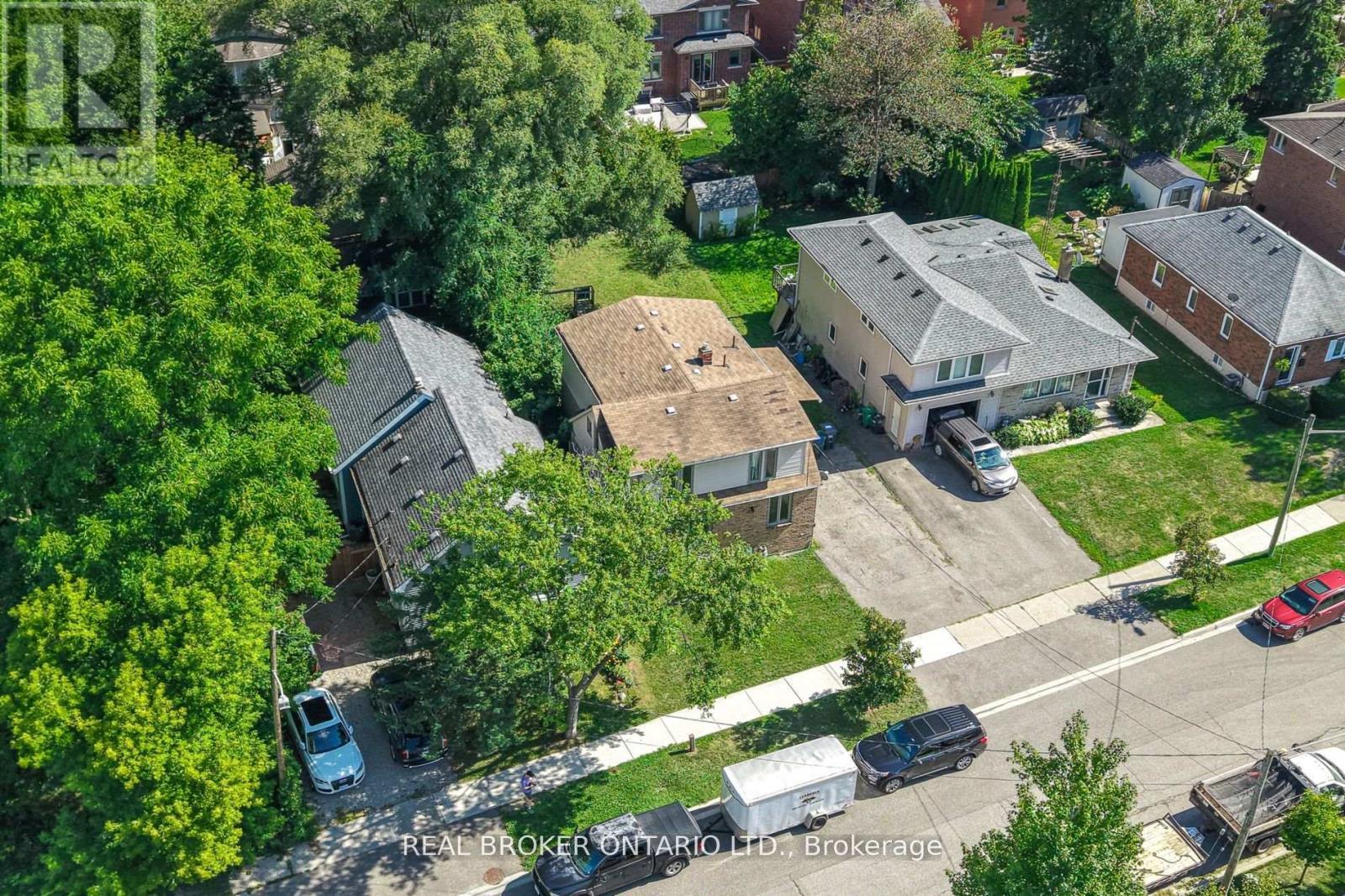 446 Orano Avenue, Mississauga, ON - Outdoor