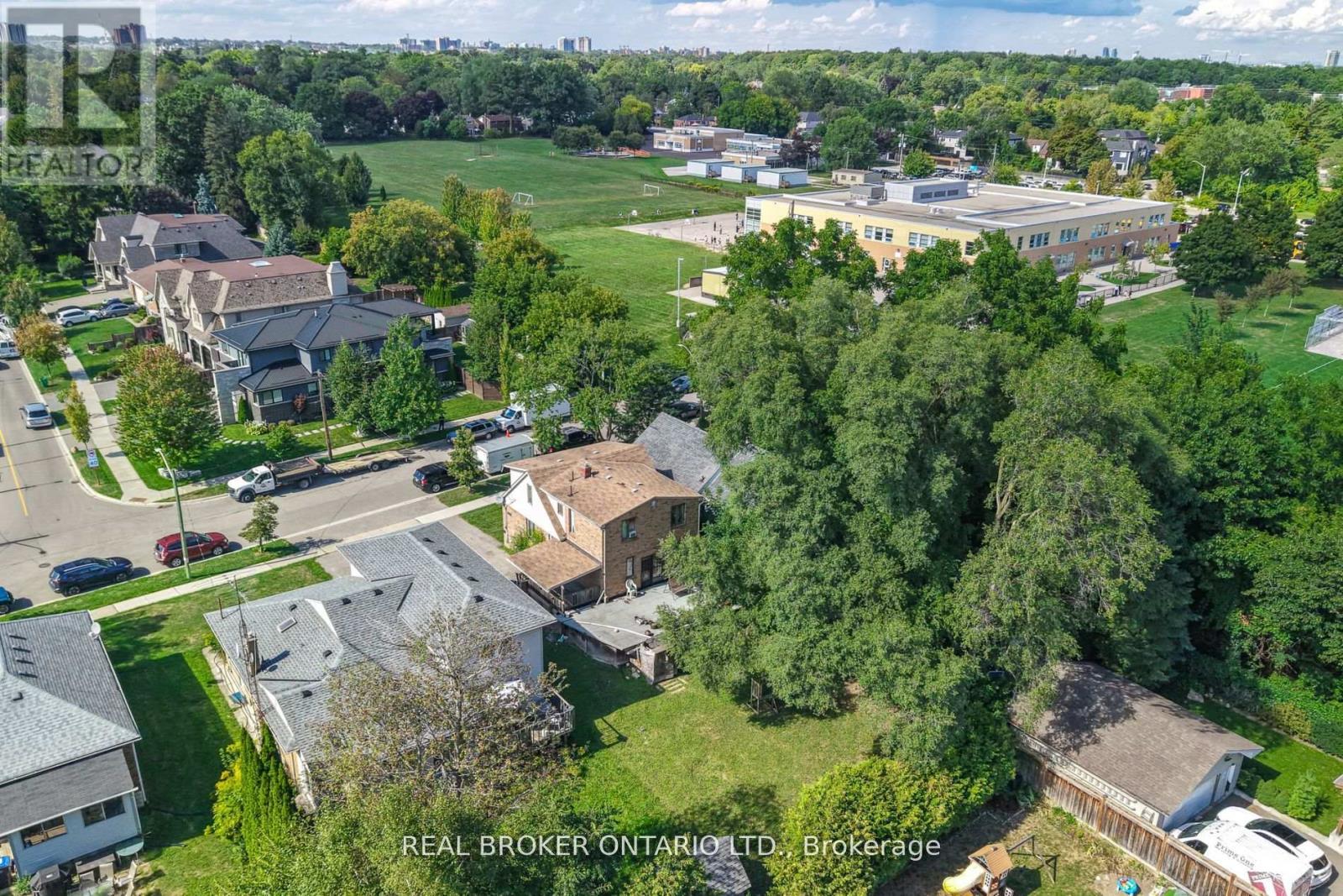 446 Orano Avenue, Mississauga, ON - Outdoor With View