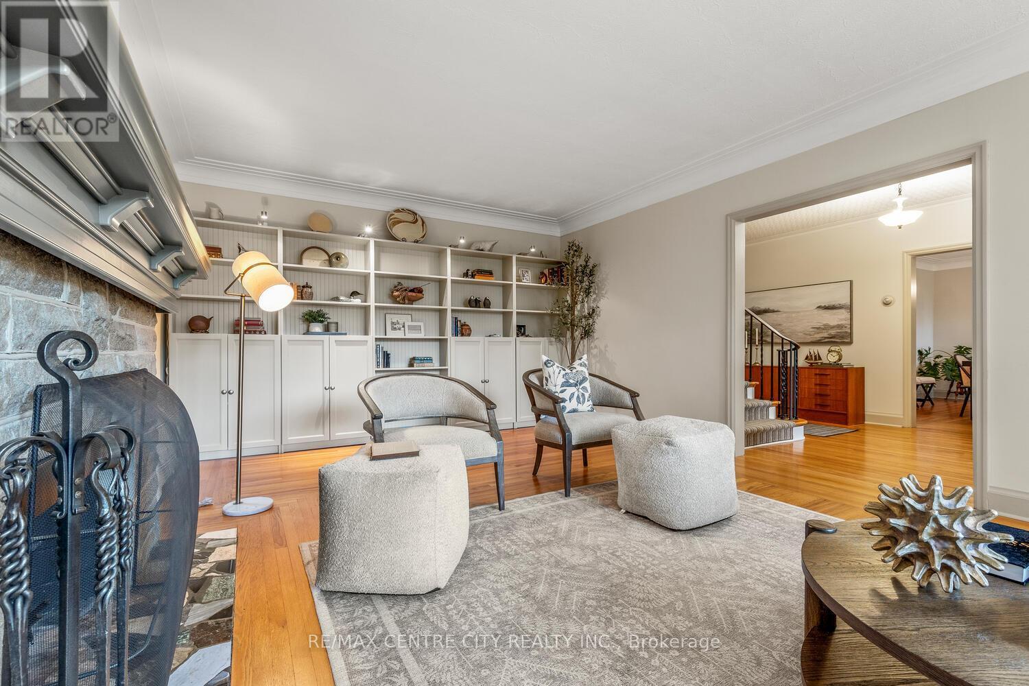 1025 Scenic Drive, Hamilton (Mountview), ON - Indoor