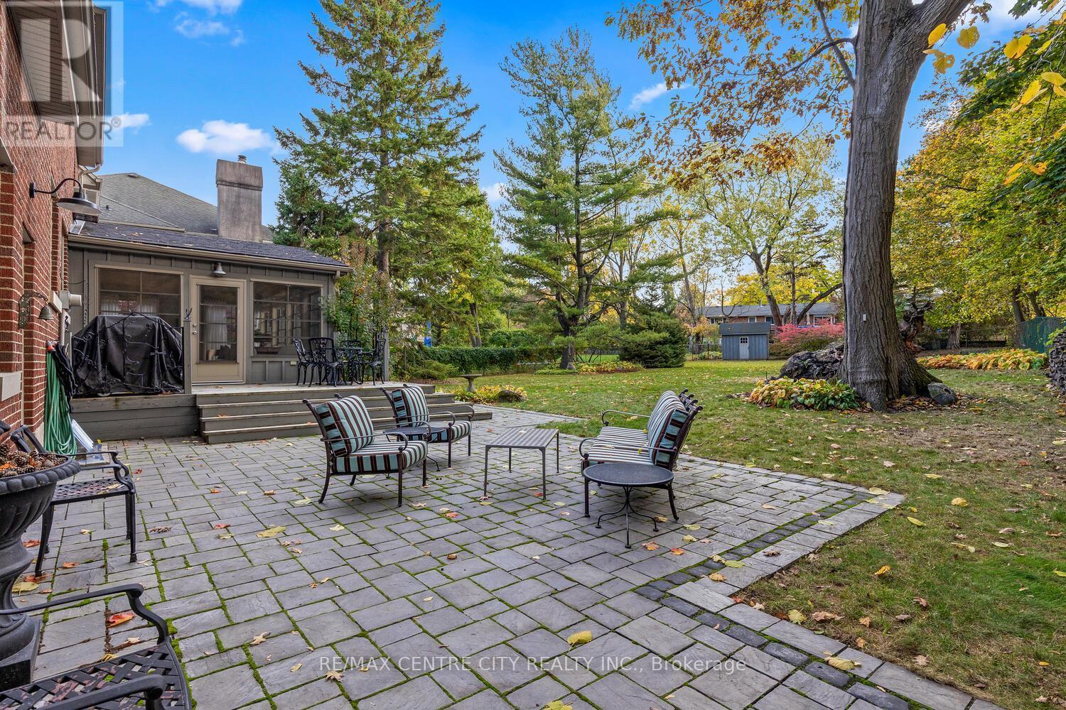 1025 Scenic Drive, Hamilton (Mountview), ON - Outdoor With Deck Patio Veranda