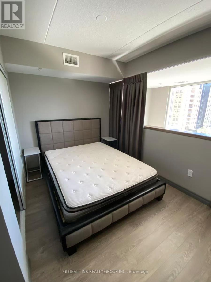 701 - 321 Spruce Street, Waterloo, ON - Indoor Photo Showing Bedroom