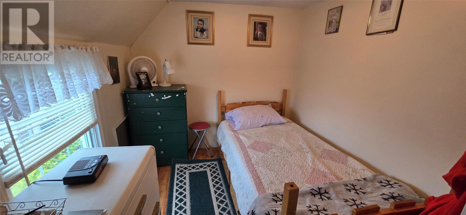 38 Southside Road, Port Au Bras, NL - Indoor Photo Showing Bedroom