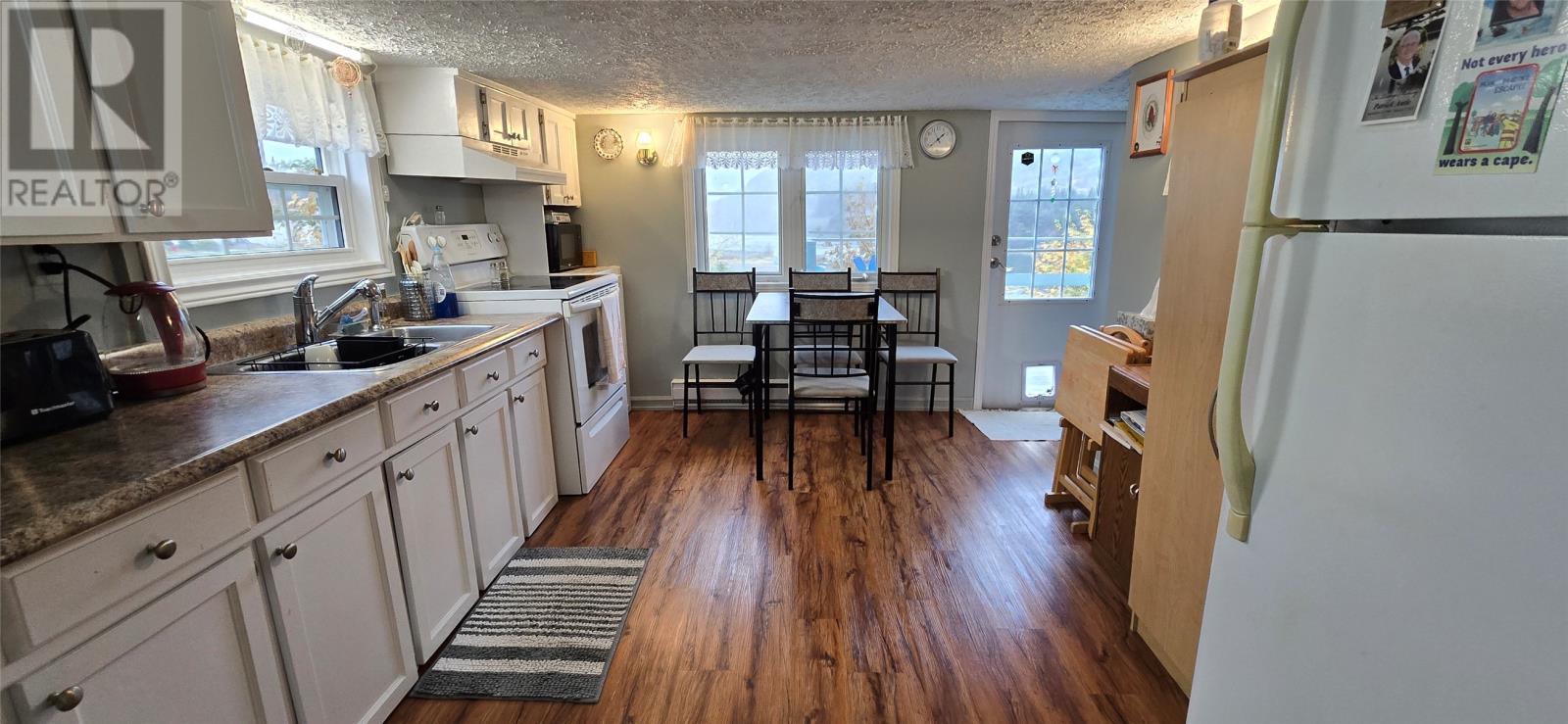 38 Southside Road, Port Au Bras, NL - Indoor Photo Showing Kitchen With Double Sink
