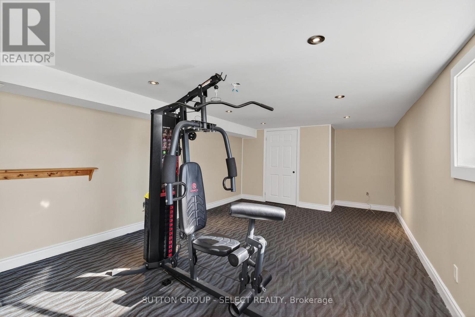 700 Franklinway Crescent, London North (North R), ON - Indoor Photo Showing Gym Room