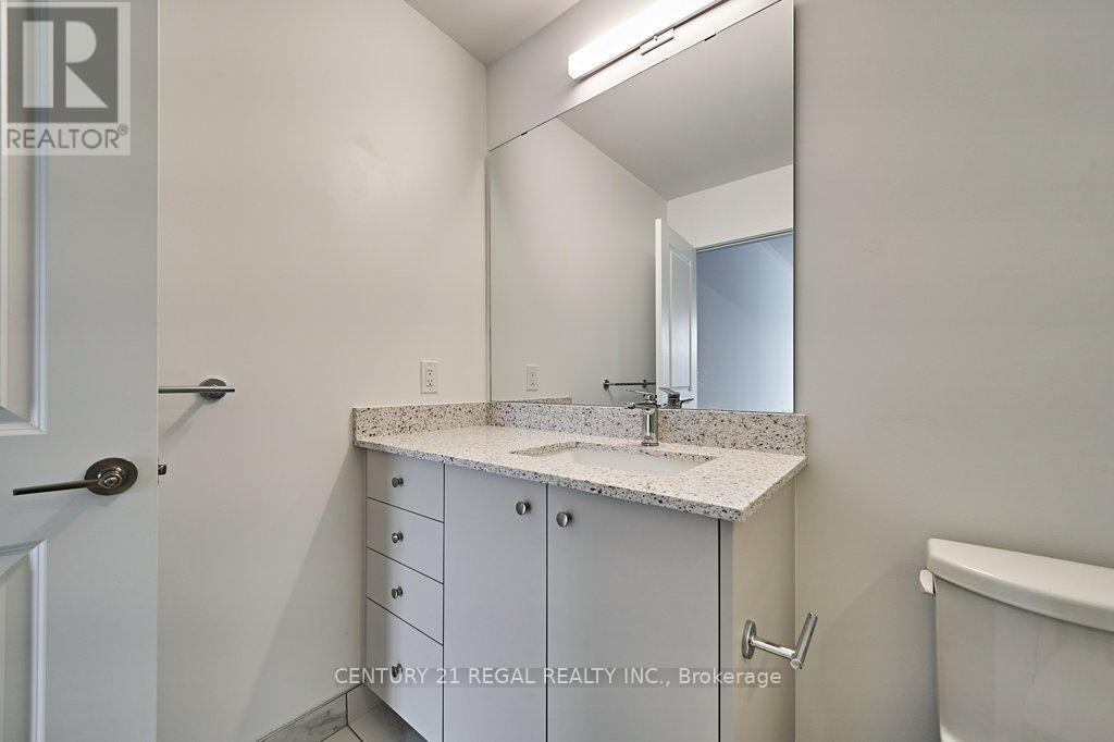 219 - 385 Arctic Red Drive, Oshawa, ON - Indoor Photo Showing Bathroom