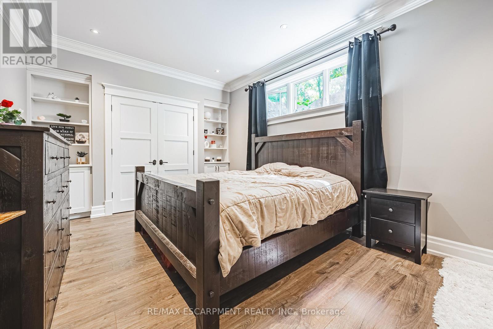 Basement Bedroom - 597 Old York Road, Burlington, ON - Indoor Photo Showing Bedroom