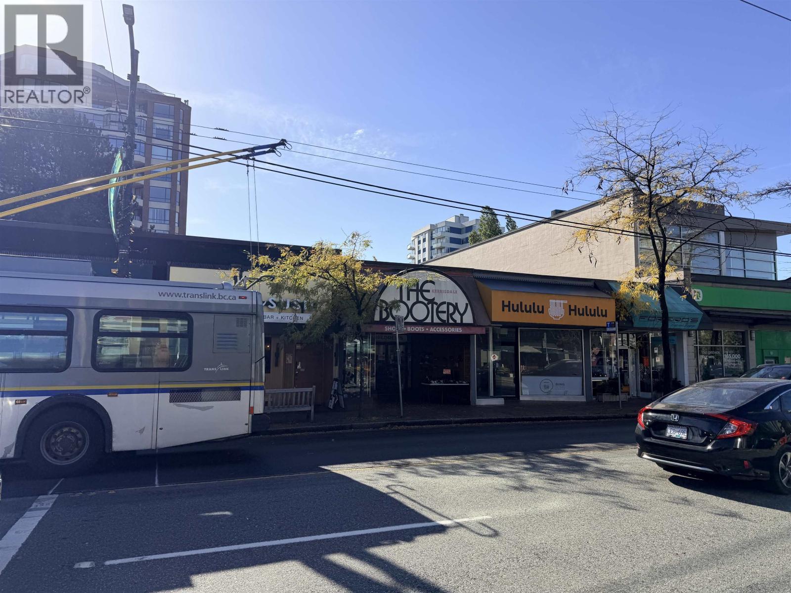 2182 W 41 St Street, Vancouver, BC