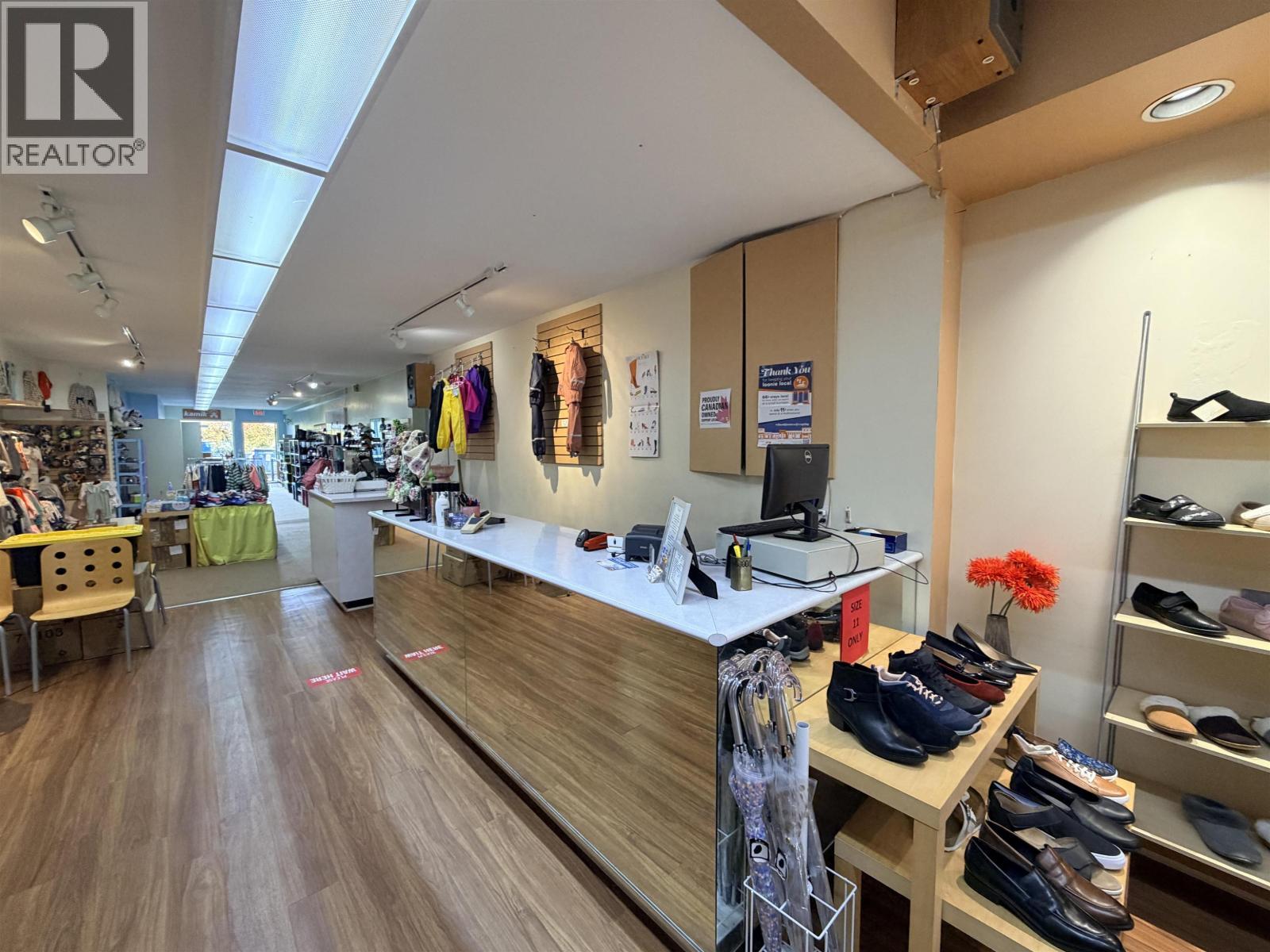 2182 W 41 St Street, Vancouver, BC