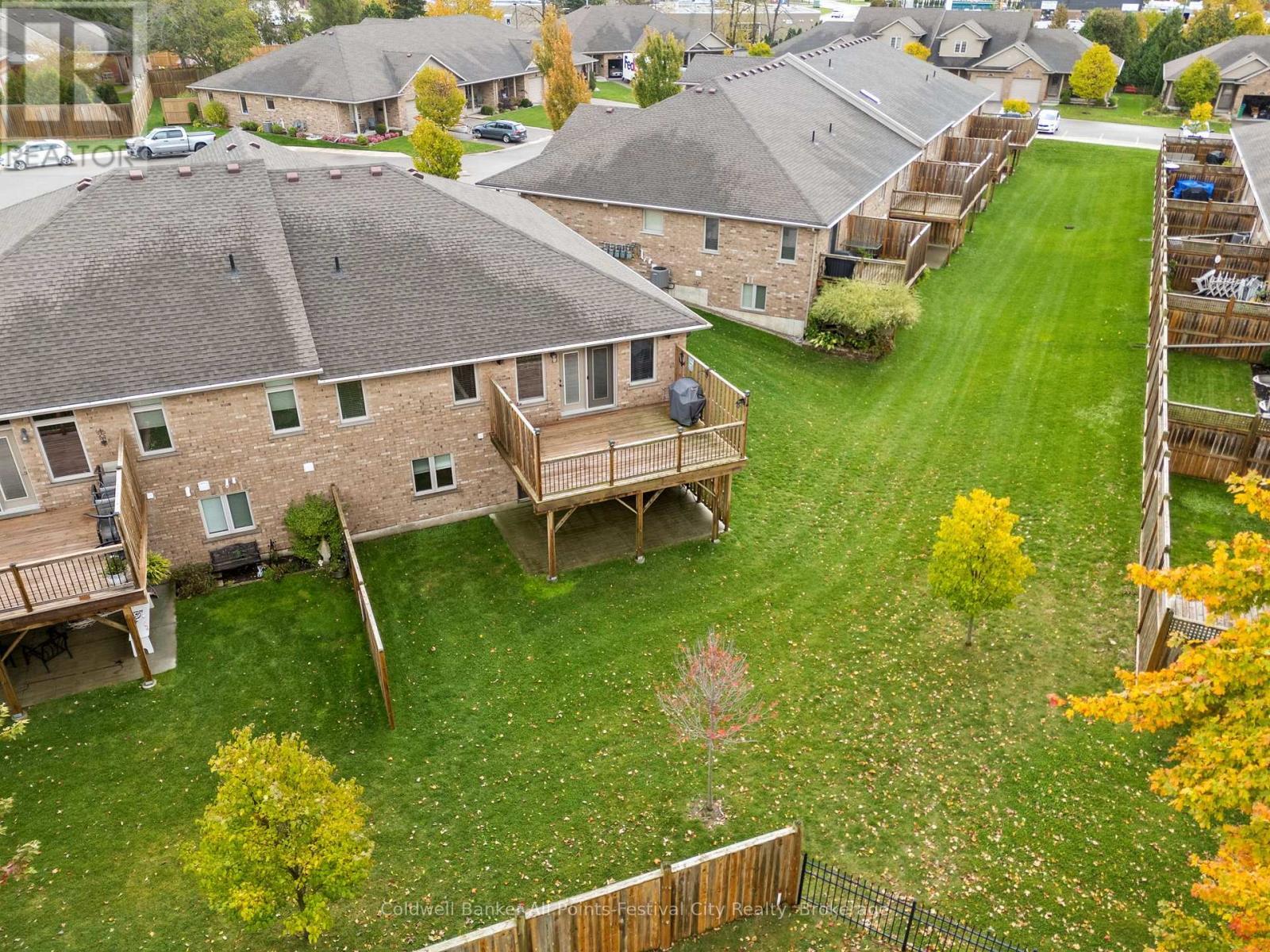 38 - 48 Fairhaven Lane, Goderich (Goderich (Town)), ON - Outdoor With Deck Patio Veranda