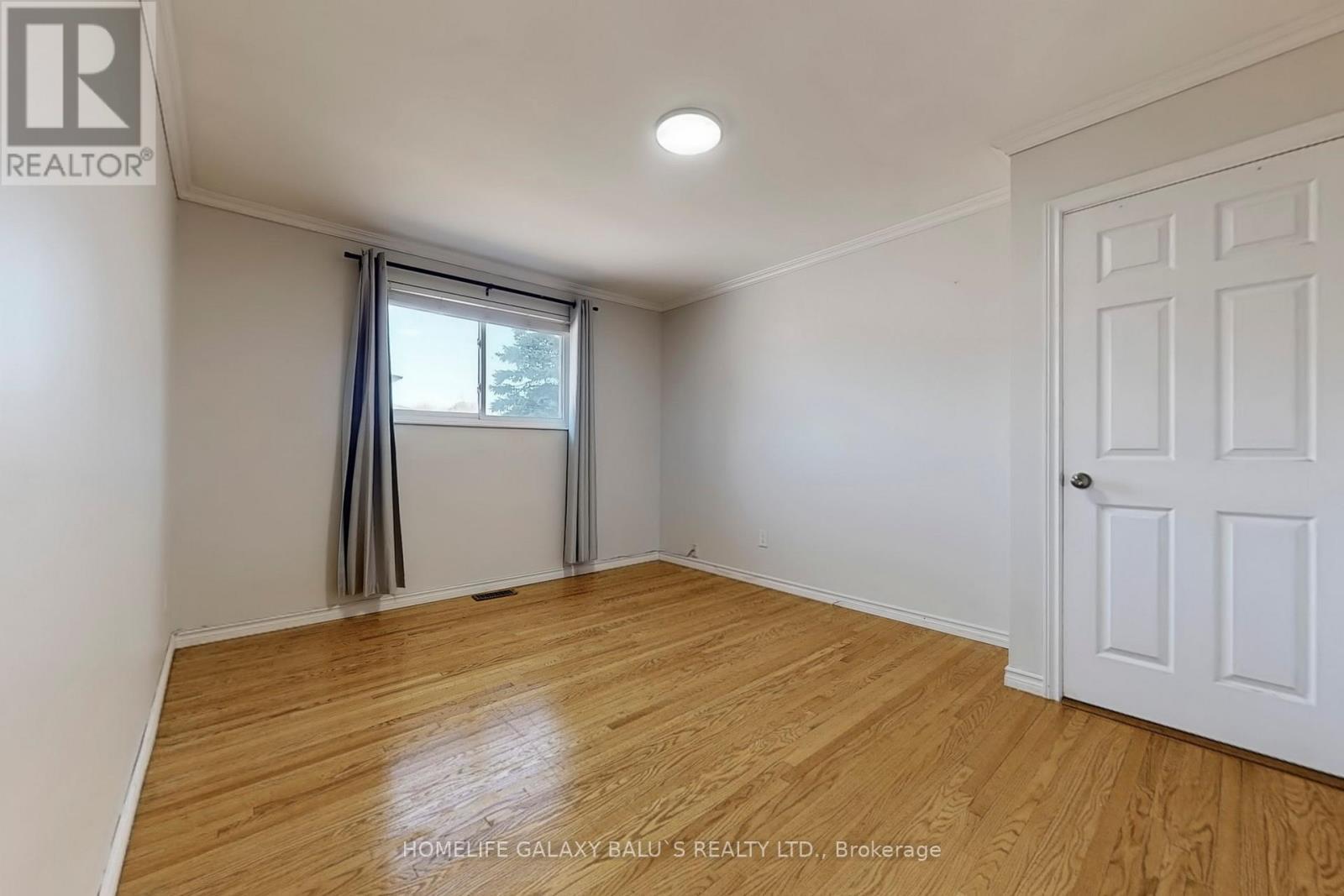 Main - 629 Park Road N, Oshawa, ON - Indoor Photo Showing Other Room