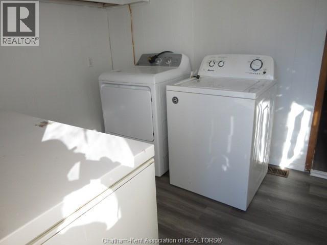 258 William Street, Dresden, ON - Indoor Photo Showing Laundry Room