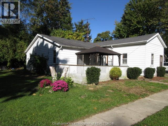 258 William Street, Dresden, ON - Outdoor