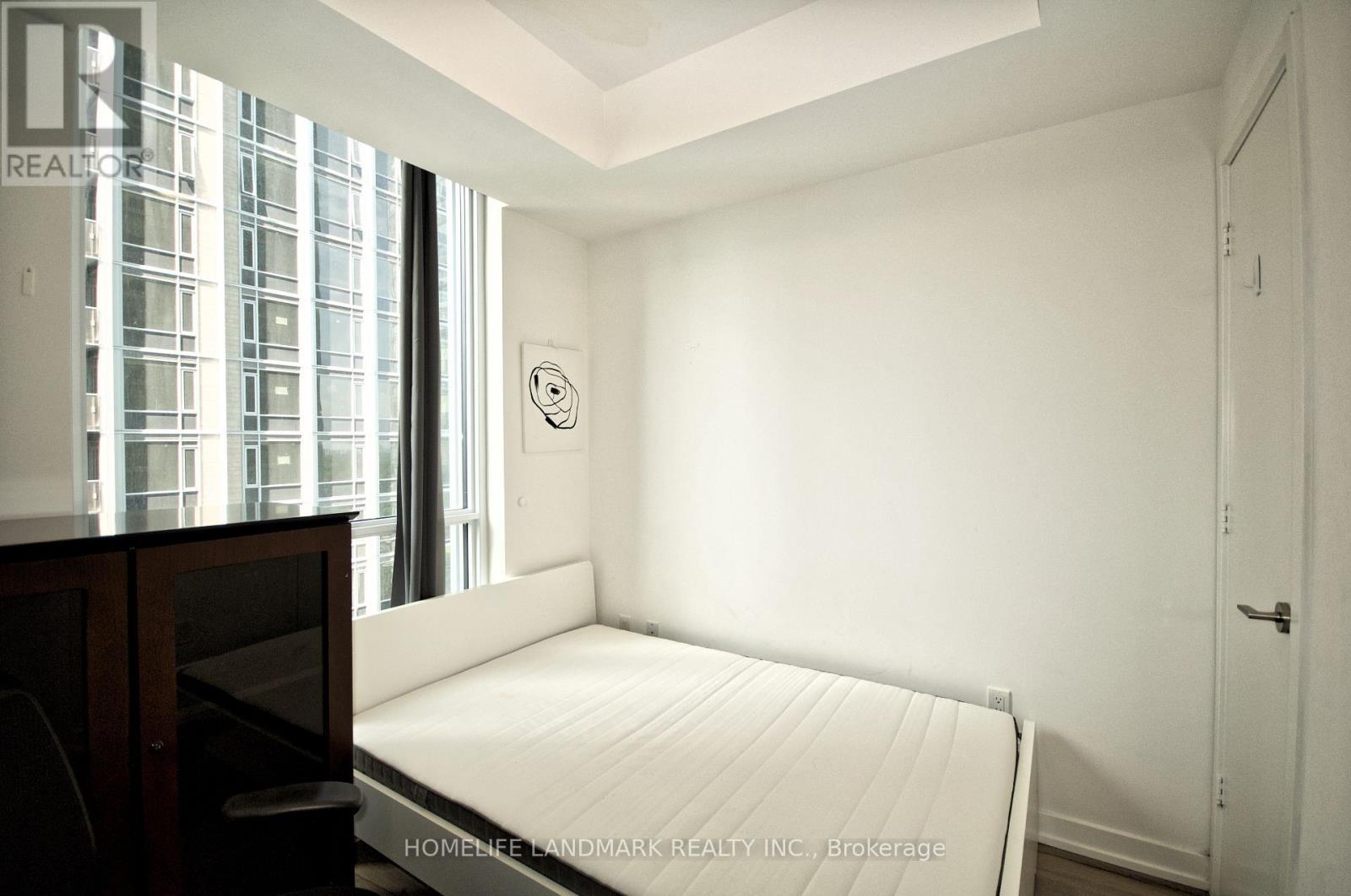 1902 - 1 Yorkville Avenue, Toronto, ON - Indoor