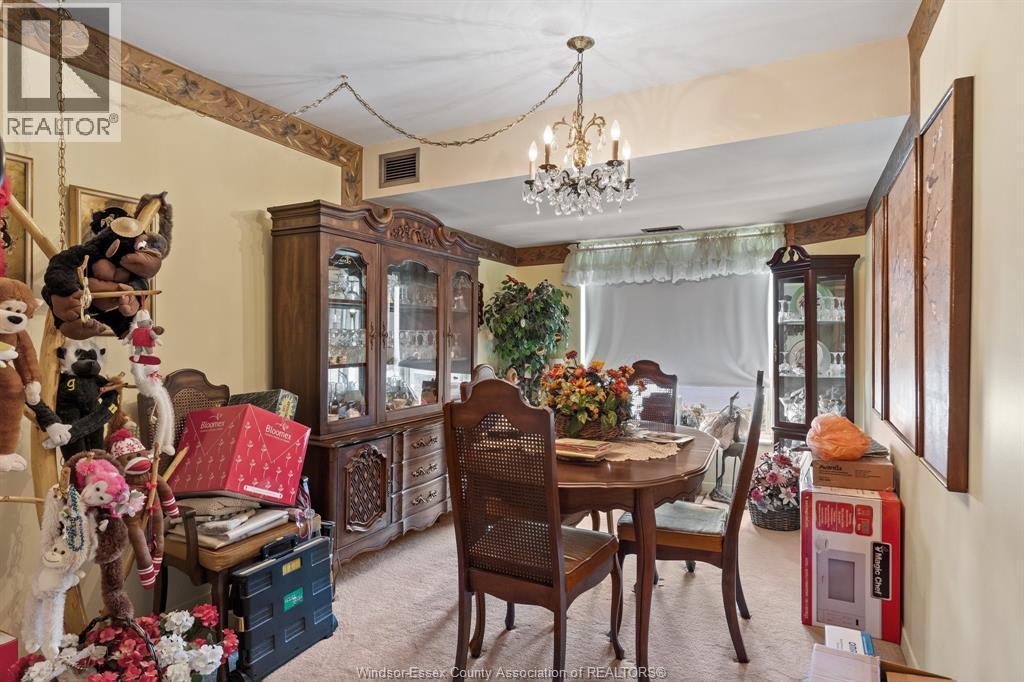 3601 Riverside East Unit# 1203, Windsor, ON - Indoor Photo Showing Dining Room