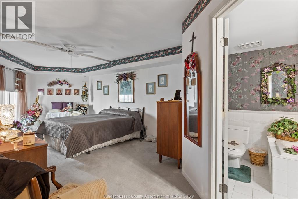 3601 Riverside East Unit# 1203, Windsor, ON - Indoor Photo Showing Bedroom
