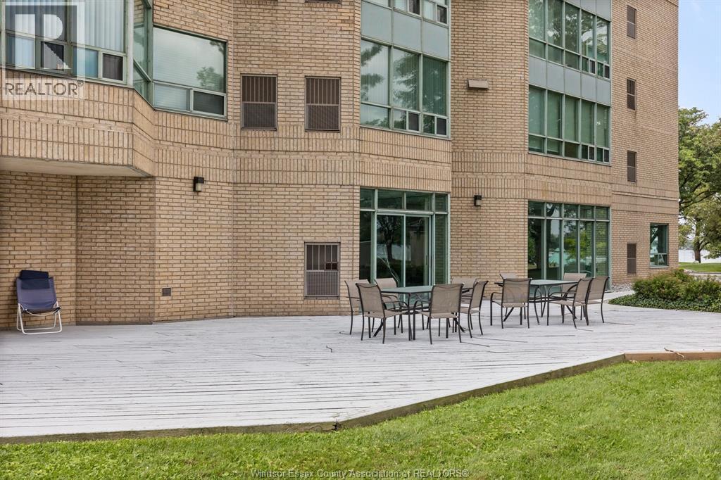 3601 Riverside East Unit# 1203, Windsor, ON - Outdoor With Exterior