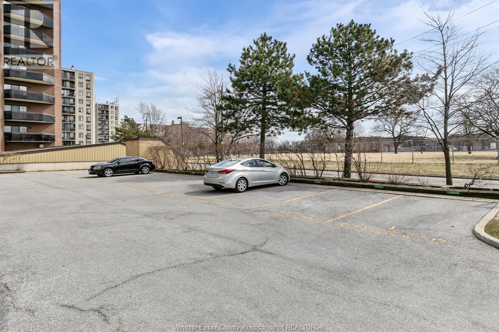 3601 Riverside East Unit# 1203, Windsor, ON - Outdoor