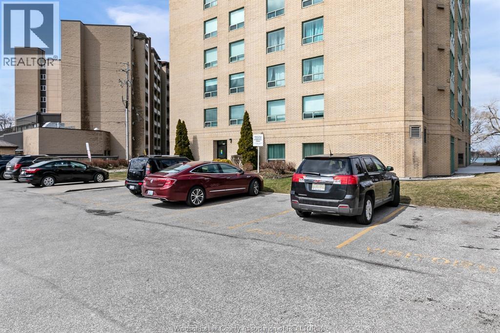 3601 Riverside East Unit# 1203, Windsor, ON - Outdoor