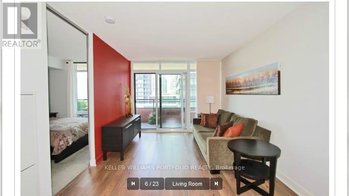 1027 - 4K Spadina Avenue, Toronto, ON - Indoor