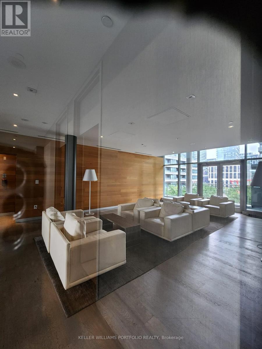 1027 - 4K Spadina Avenue, Toronto, ON - Indoor Photo Showing Other Room