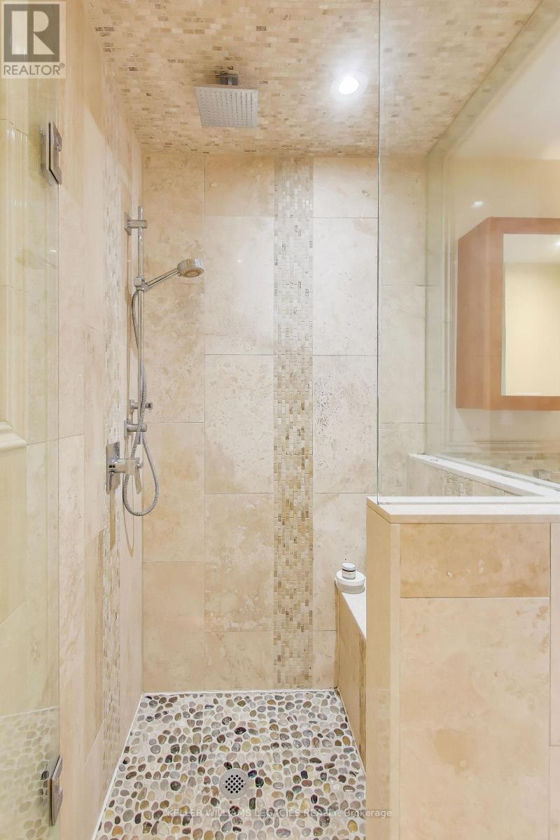 53 Millcroft Way, Vaughan, ON - Indoor Photo Showing Bathroom