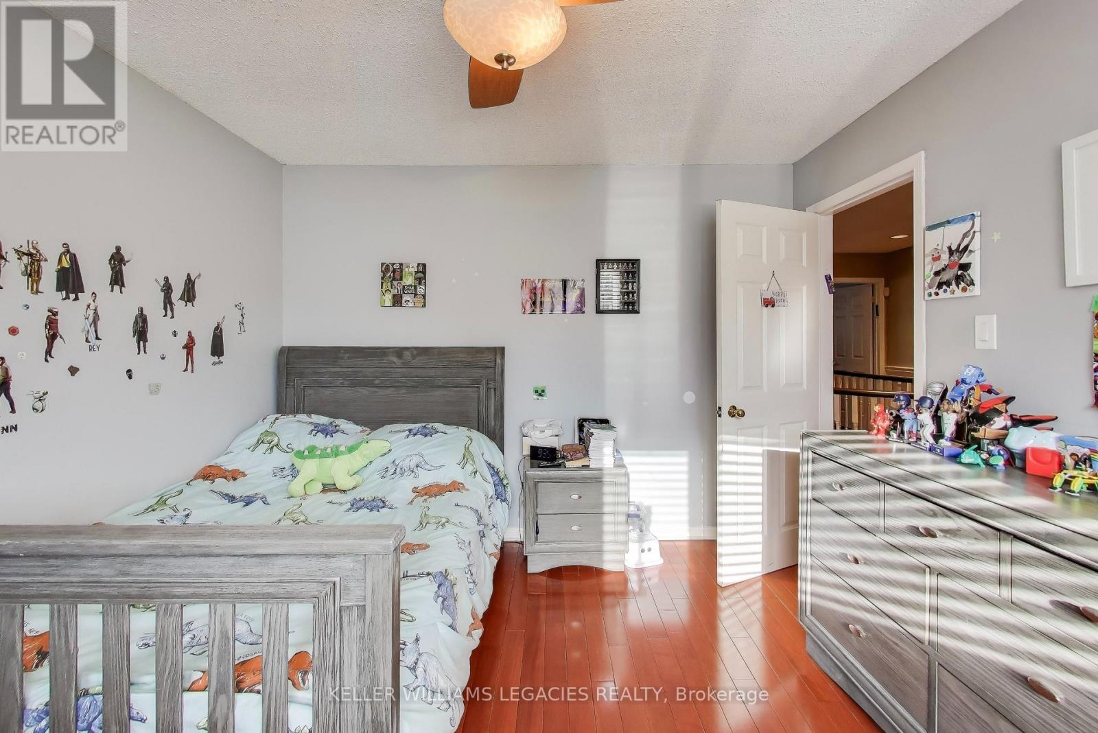 53 Millcroft Way, Vaughan, ON - Indoor Photo Showing Bedroom