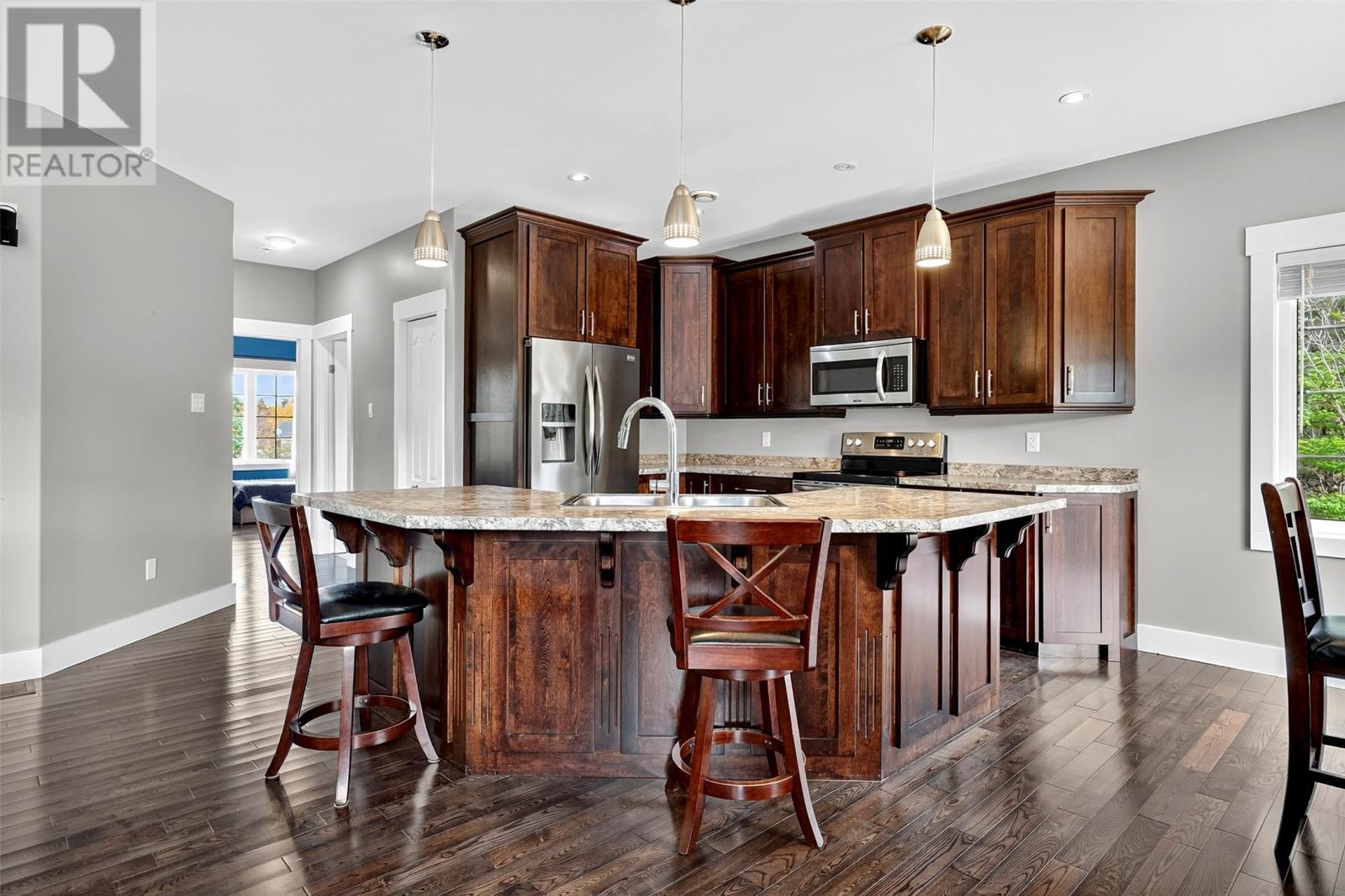 1 Ballfield Road, Dildo, NL - Indoor Photo Showing Kitchen With Upgraded Kitchen