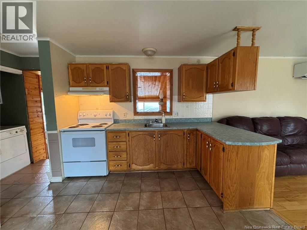 74 Pipertown Road, Summerville, NB - Indoor Photo Showing Kitchen