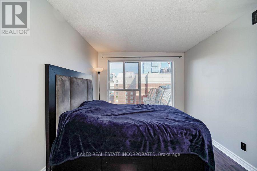 932 - 222 The Esplanade, Toronto, ON - Indoor Photo Showing Bedroom