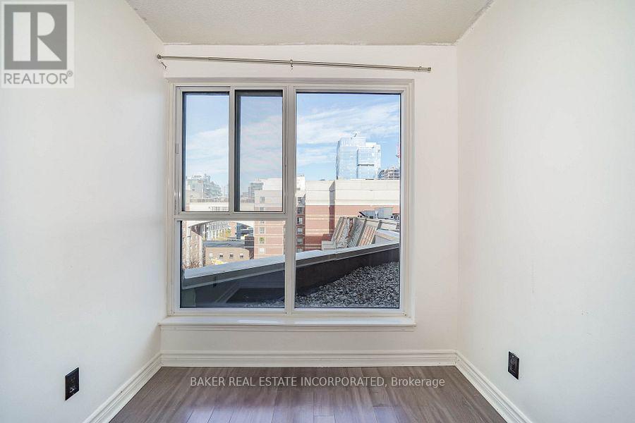 932 - 222 The Esplanade, Toronto, ON - Indoor Photo Showing Other Room