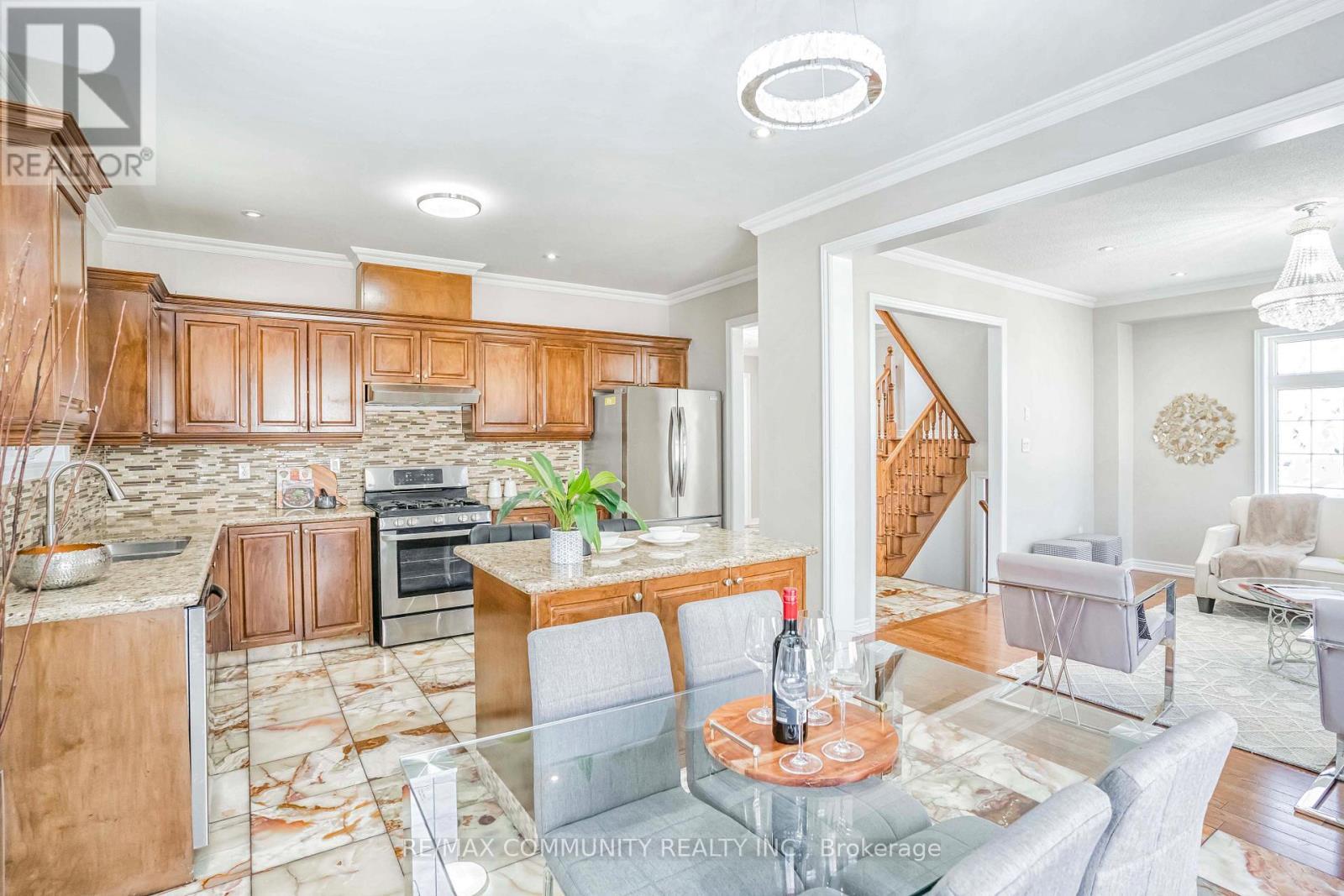 42 Reginald Lamb Crescent, Markham, ON - Indoor