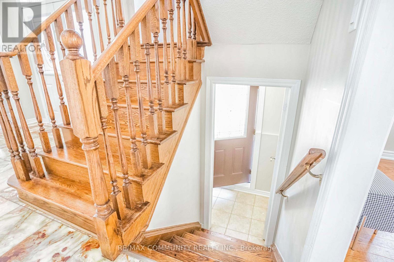 42 Reginald Lamb Crescent, Markham, ON - Indoor Photo Showing Other Room