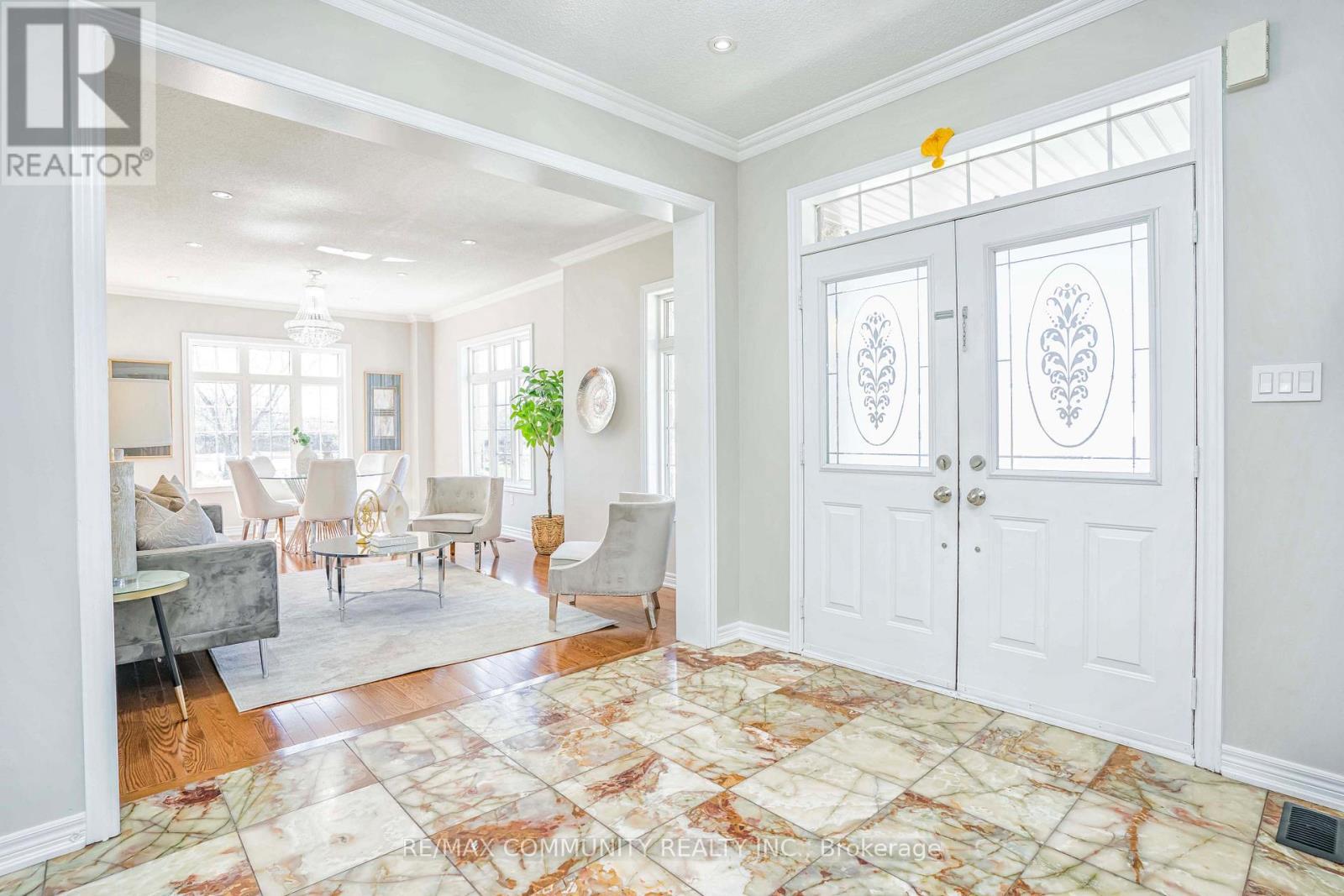 42 Reginald Lamb Crescent, Markham, ON - Indoor Photo Showing Other Room