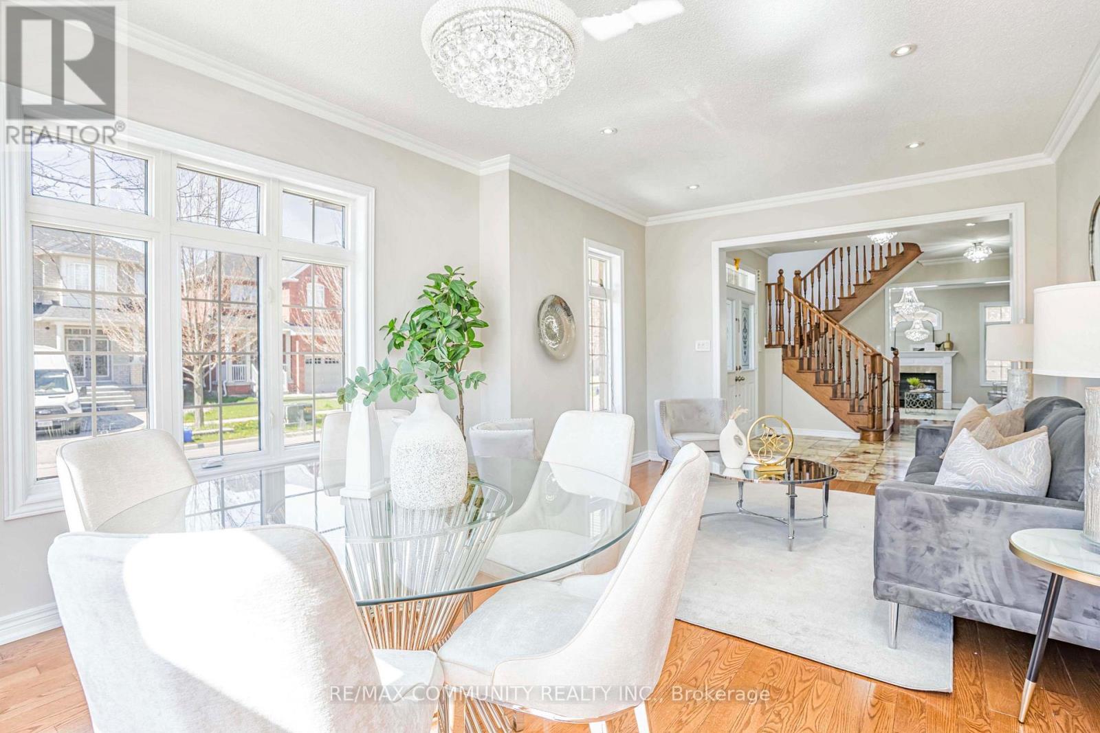 42 Reginald Lamb Crescent, Markham, ON - Indoor