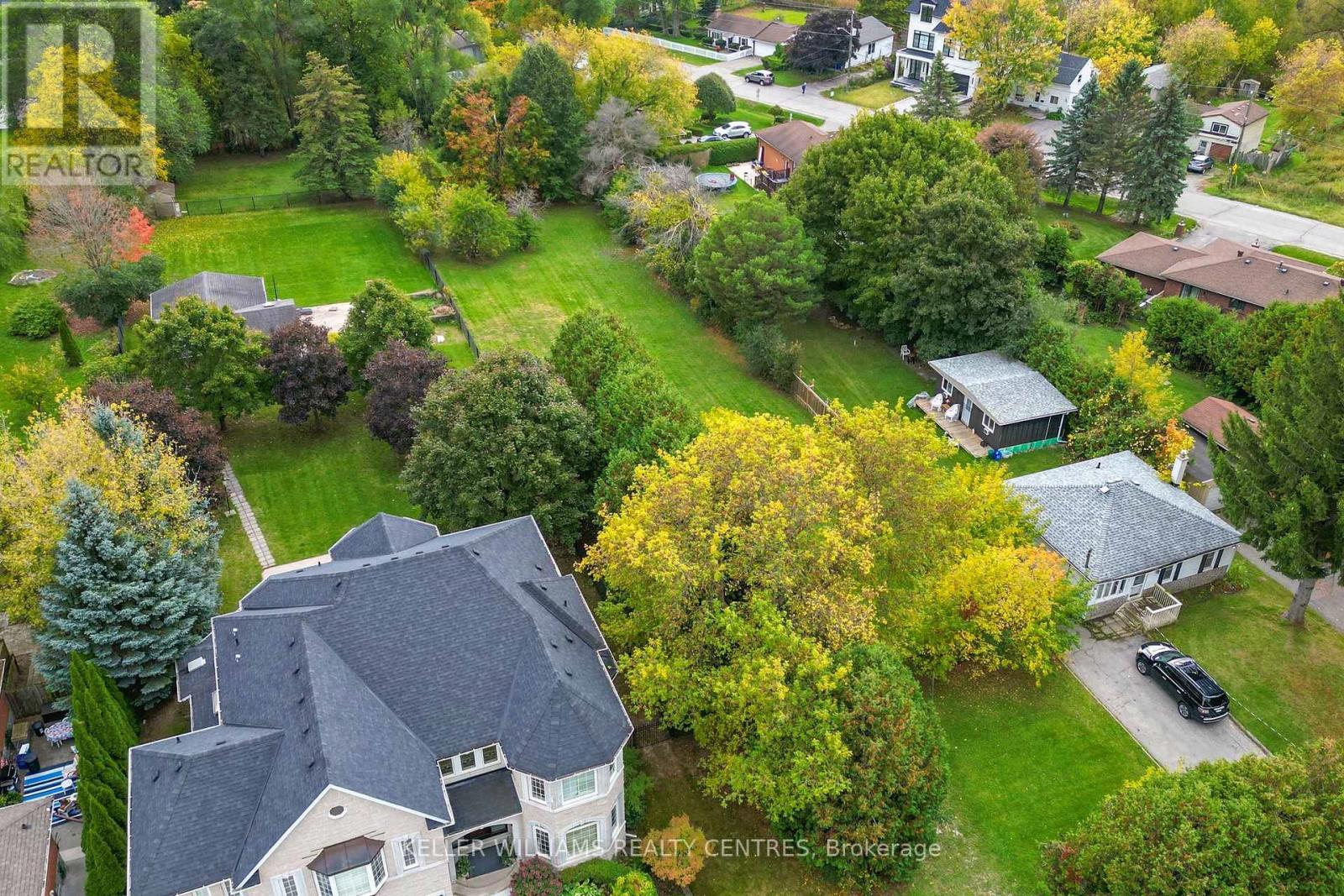 39 Maple Grove Avenue, Richmond Hill, ON