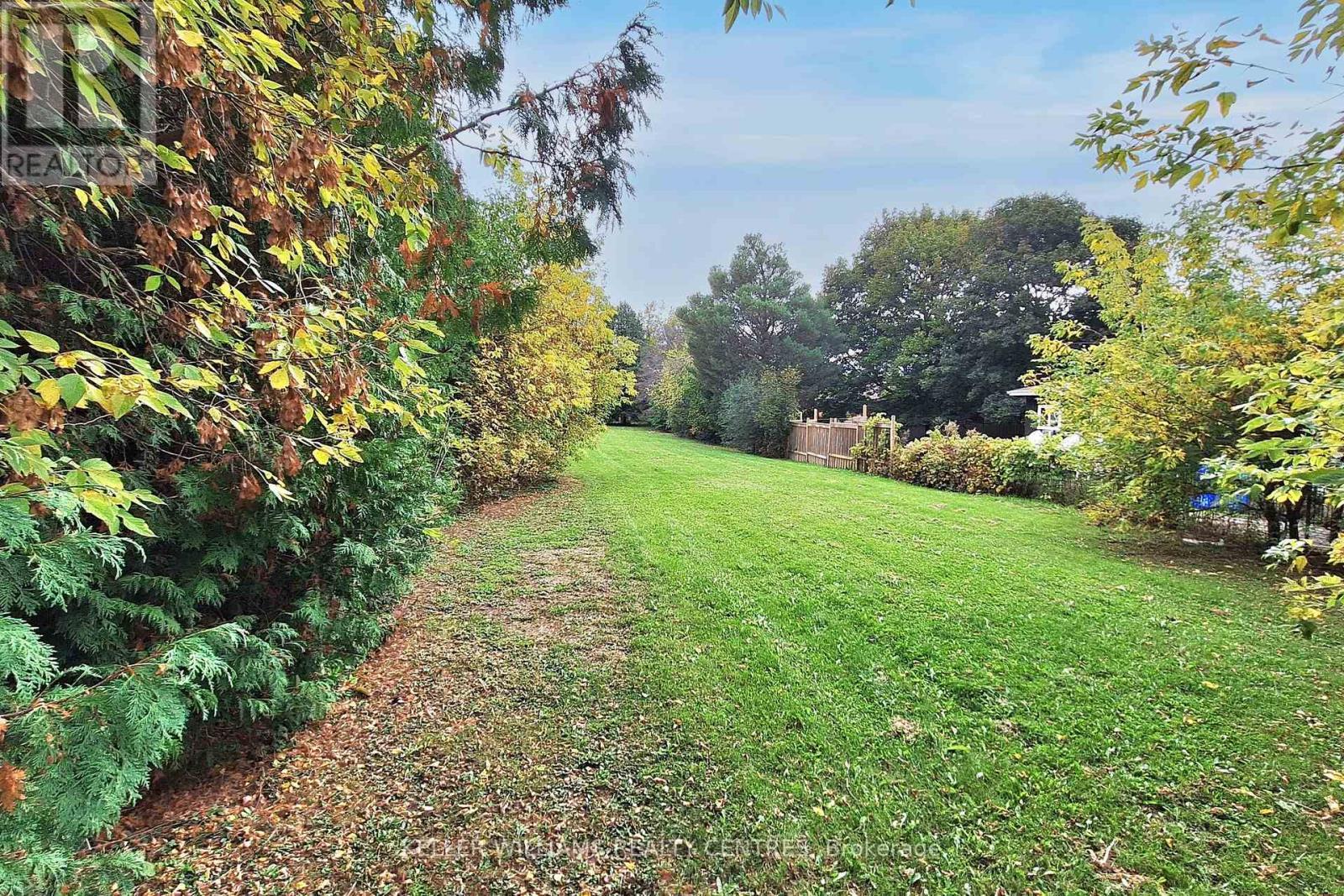 39 Maple Grove Avenue, Richmond Hill, ON