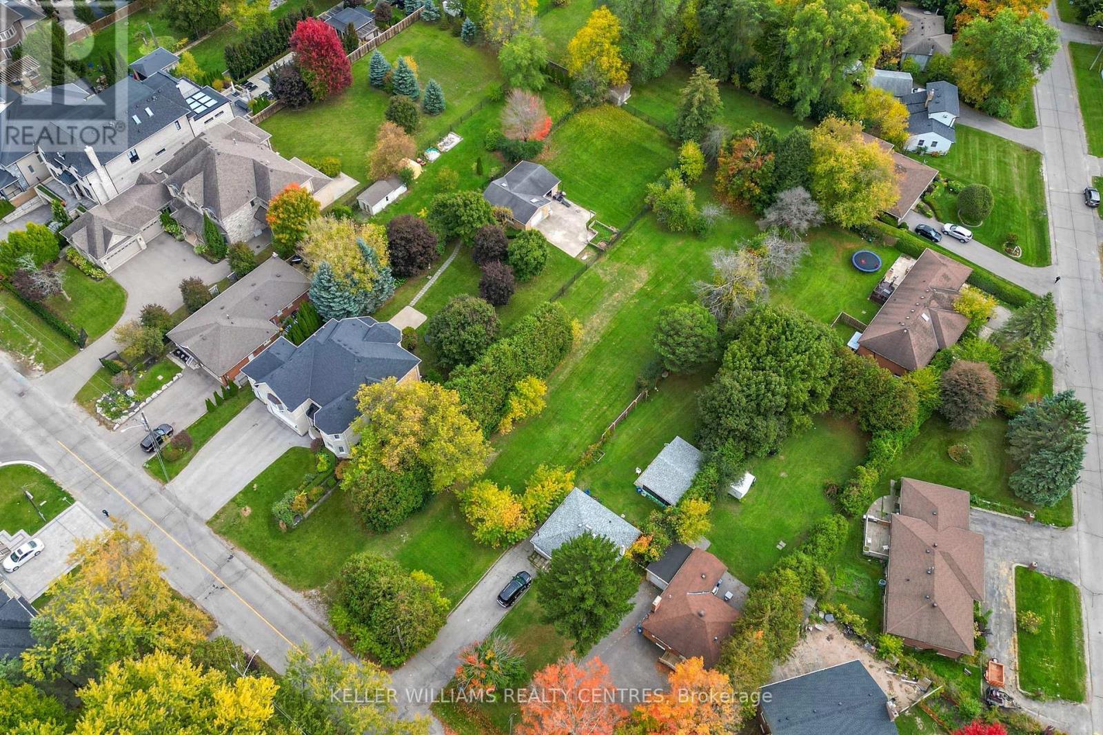 39 Maple Grove Avenue, Richmond Hill, ON