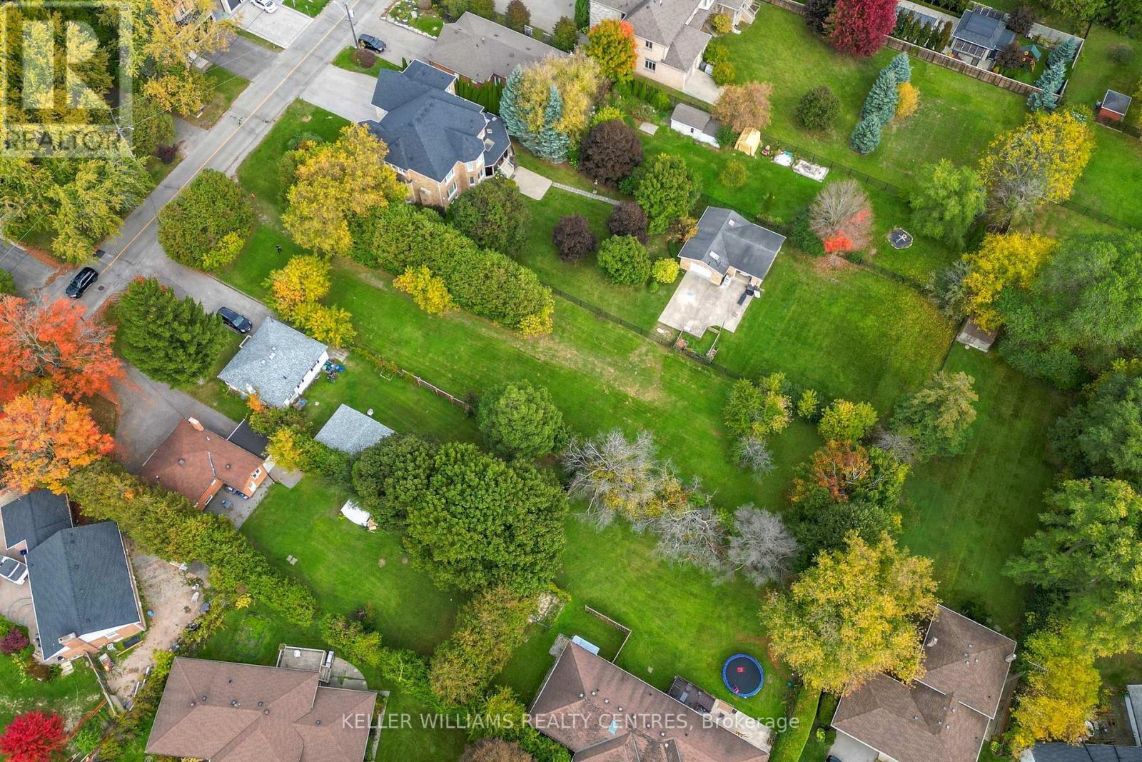 39 Maple Grove Avenue, Richmond Hill, ON