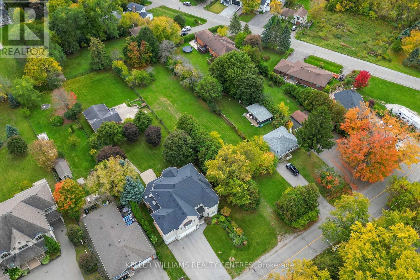 39 Maple Grove Avenue, Richmond Hill, ON