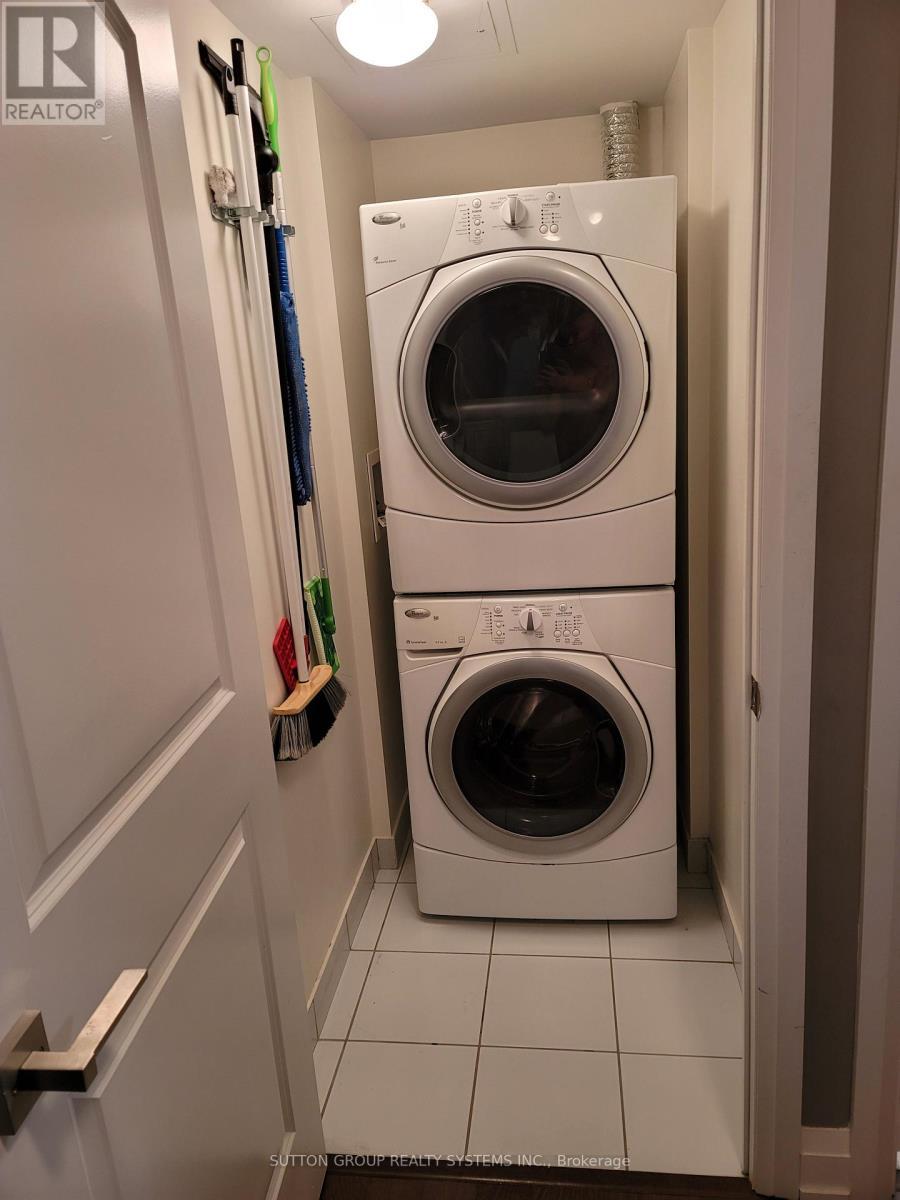 Ph11 - 1070 Sheppard Avenue W, Toronto, ON - Indoor Photo Showing Laundry Room