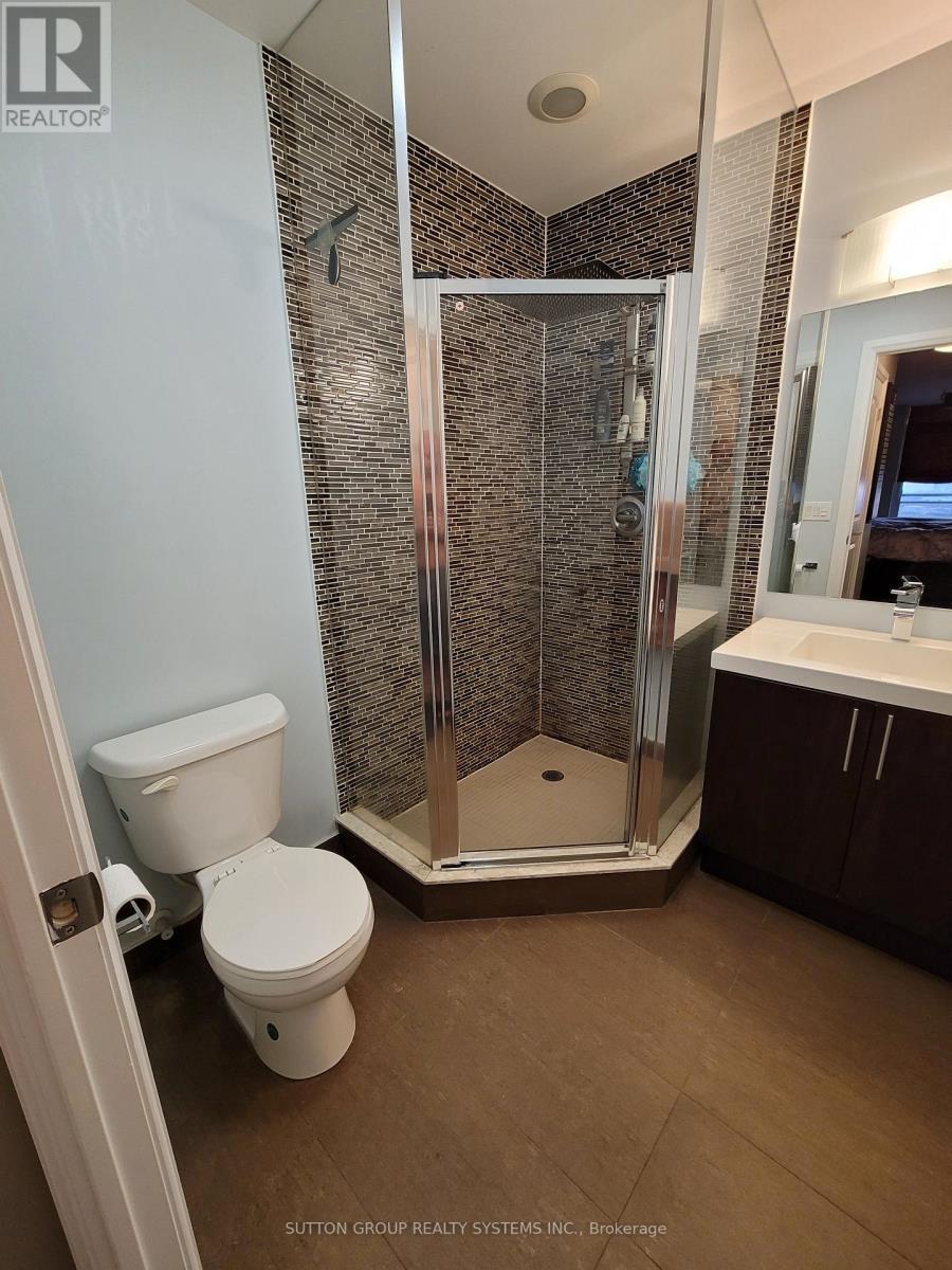 Ph11 - 1070 Sheppard Avenue W, Toronto, ON - Indoor Photo Showing Bathroom